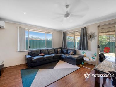 34A Cairncross Street, Beresford WA 6530