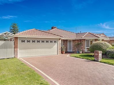 11 Federation Drive, Singleton WA 6175