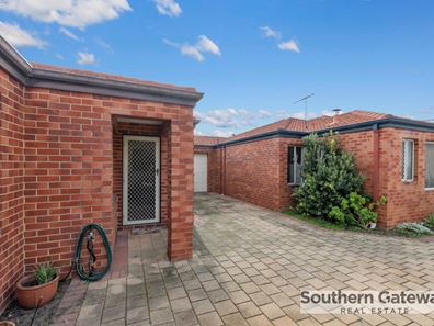 4/116 Lewington Street, Rockingham WA 6168