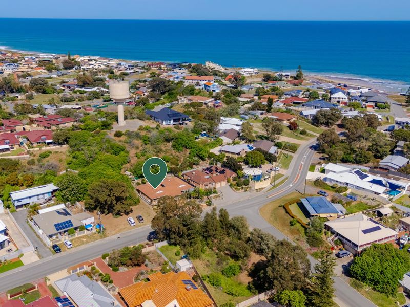1/75 Leighton Road, Halls Head