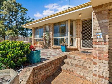 1/75 Leighton Road, Halls Head WA 6210