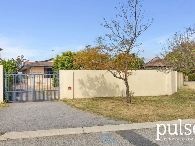 12 Shelley Street, Shelley WA 6148