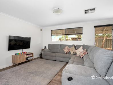 1/13 Kuwarra Lane, Karlkurla WA 6430