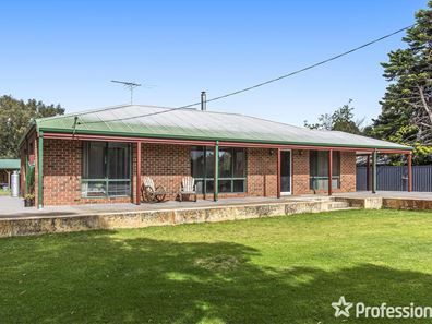 3 Hardey Road, Serpentine WA 6125