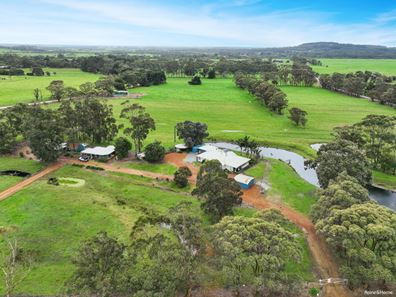 18 Hartman Road, Kronkup WA 6330