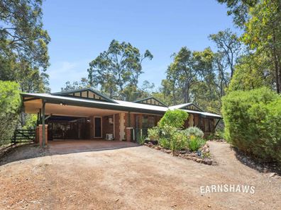 225 Sexton Street, Sawyers Valley WA 6074