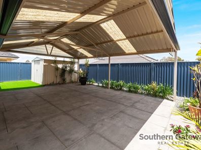 10 Tigereye Avenue, Byford WA 6122