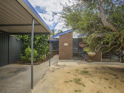 5A Rhagodia Court, Heathridge WA 6027