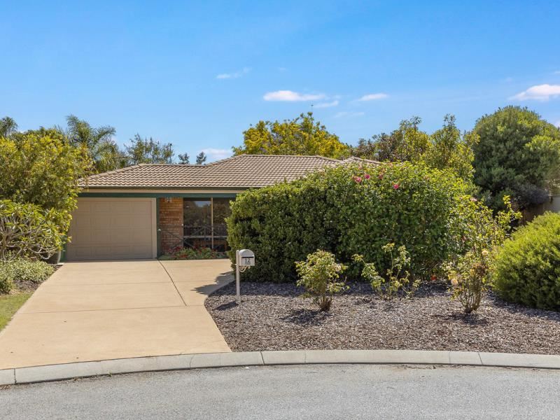 12 Bingarra Close, Port Kennedy