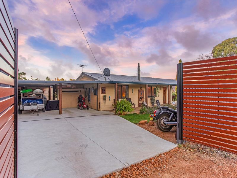 49 Wanliss Street, Jarrahdale WA 6124