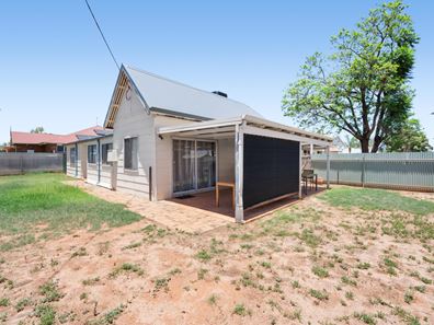 55 Graeme Street, Lamington WA 6430