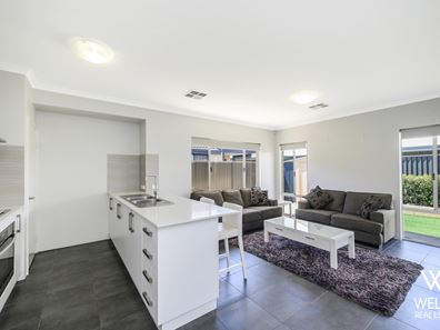 15 Bambili Way, Harrisdale WA 6112