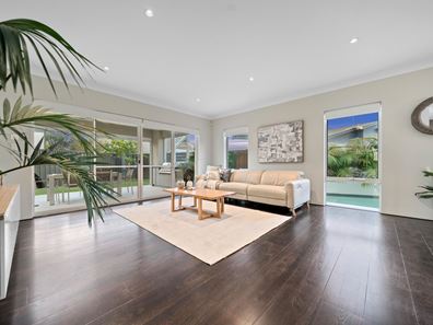 20 Fairlight Rise, Kallaroo WA 6025