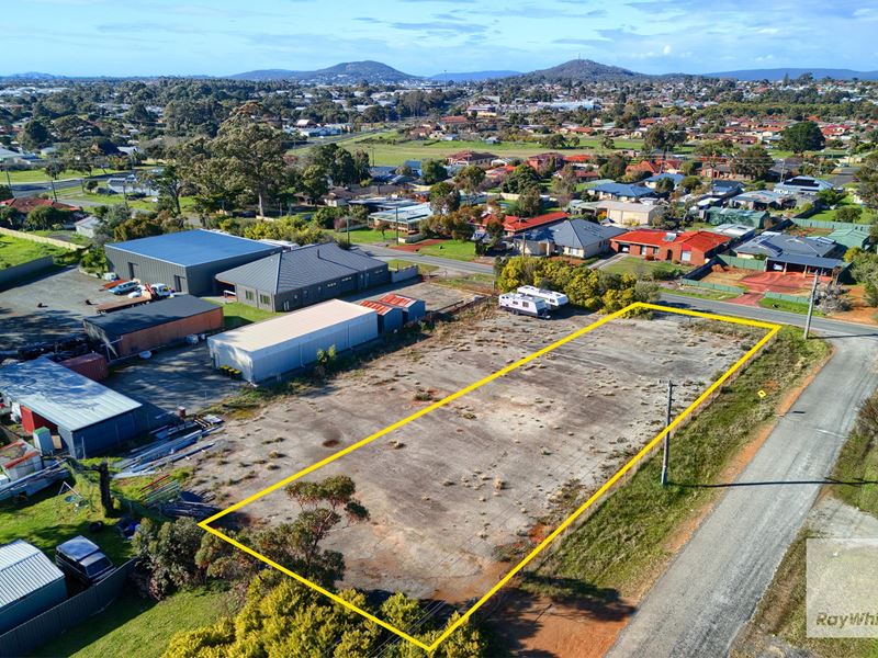 16 Alfred Street, Mckail