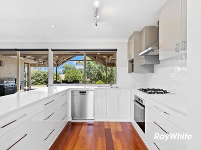 1 Park Way, South Yunderup WA 6208