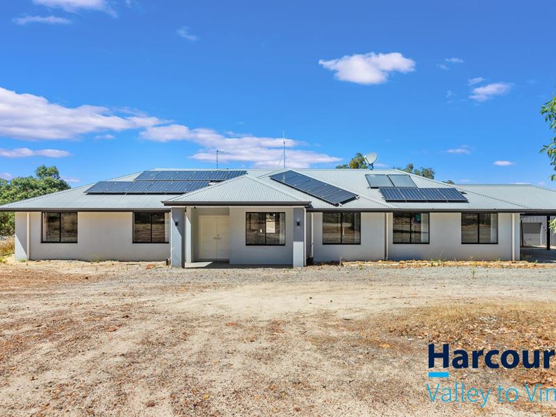 6 Tassel Court, Lower Chittering