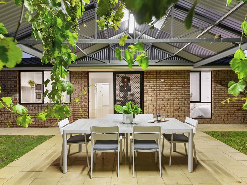 35 Wheatstone Drive, Morley