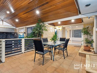 19 Needwell Road, Bibra Lake WA 6163