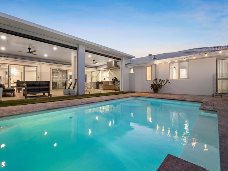 3 Eclipse Crescent, Kallaroo WA 6025