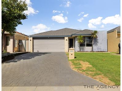 55 Warrilow Loop, Canning Vale WA 6155