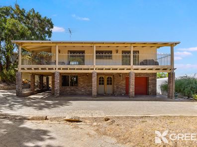 15A Verona Crescent, Falcon WA 6210
