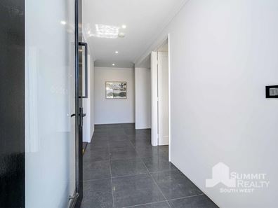38 Atkins Road, Dalyellup WA 6230