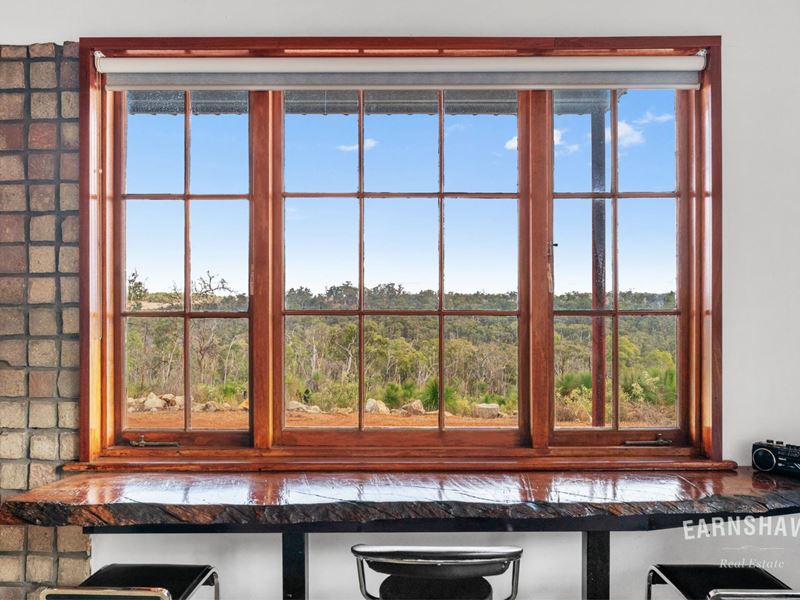 669 Reen Road, Gidgegannup WA 6083