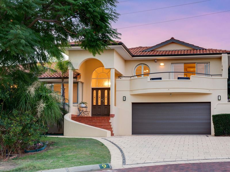 9 Chivrell Rise, Gwelup WA 6018