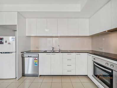 77/118 Adelaide Terrace, East Perth WA 6004