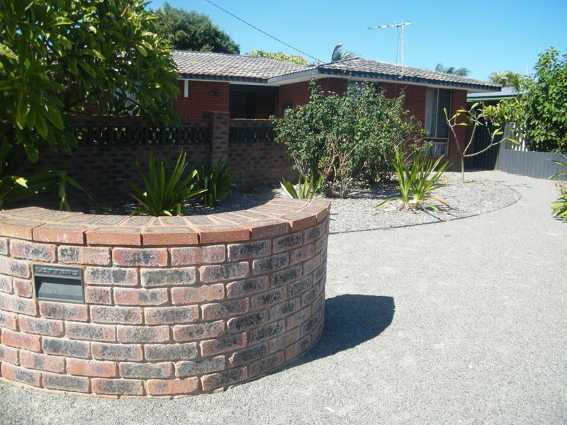 8 Tuckey Court, Carnarvon