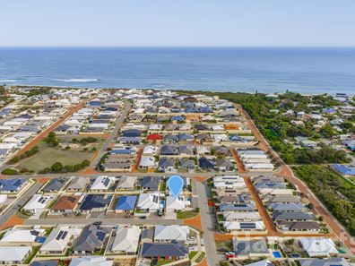 2 Highbury Brace, Dawesville WA 6211