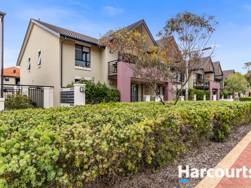 4/174 Lakeside Drive, Joondalup WA 6027