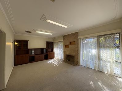 64 Howes Crescent, Dianella WA 6059