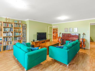 50 Warlock Road, Bayonet Head WA 6330