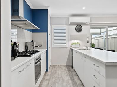 35 Winderie Road, Golden Bay WA 6174