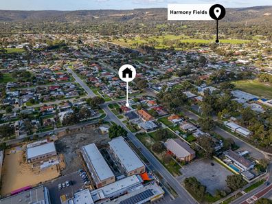 15 Sheoak Road, Maddington WA 6109