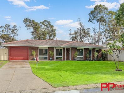4 Mintern Court, Thornlie WA 6108