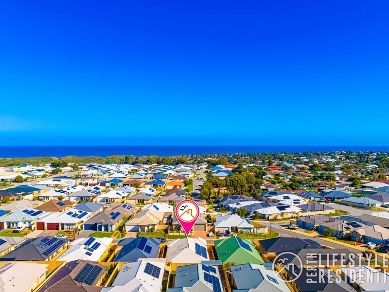 18 Broadhurst Way, Two Rocks WA 6037