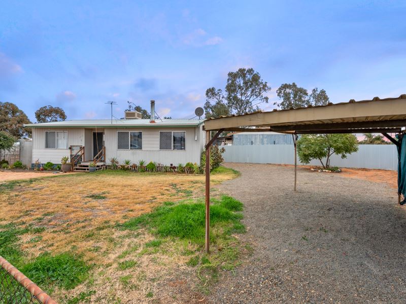 115 Sylvester Street, Coolgardie