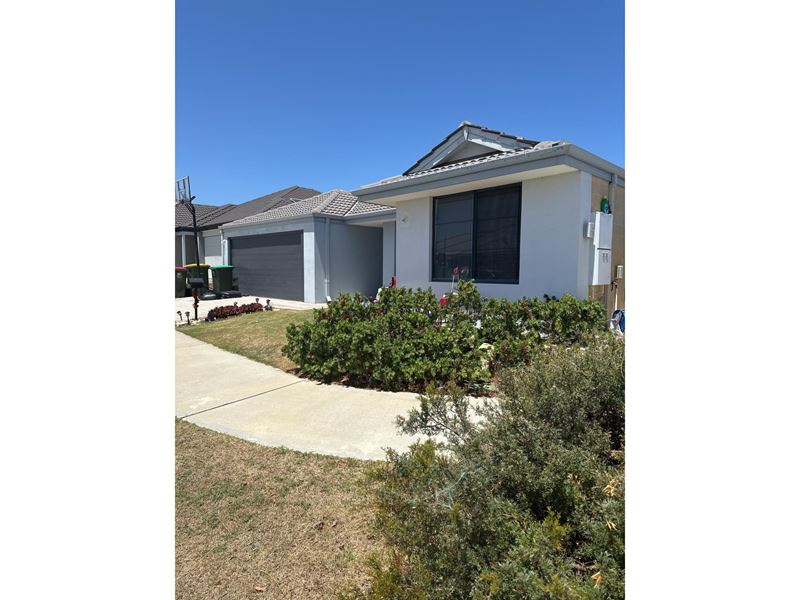 26 Drimmie Road, Clarkson WA 6030