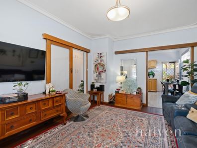 25 Lennox Road, Thornlie WA 6108
