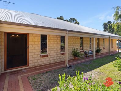 43 Vincent Lookout, Bedfordale WA 6112