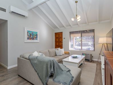 3/33 Brookside Avenue, Kelmscott WA 6111