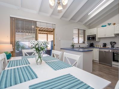 3/33 Brookside Avenue, Kelmscott WA 6111