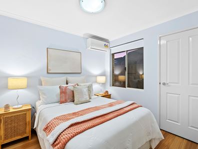 7 Hourn Way, Canning Vale WA 6155