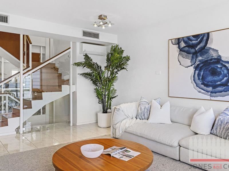 3/3 Mitchell Street, Mount Lawley