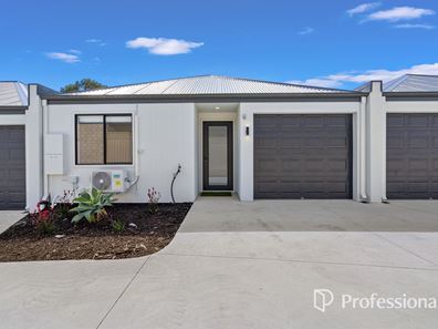 32C Finchley Crescent, Balga WA 6061