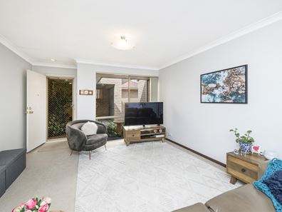 3/127 Robert Street, Como WA 6152