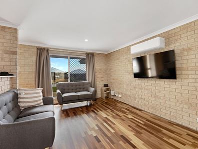 19 Glengarry Court , Mount Tarcoola WA 6530