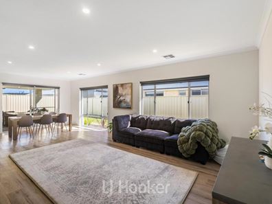 12 Bethpage Way, Dunsborough WA 6281